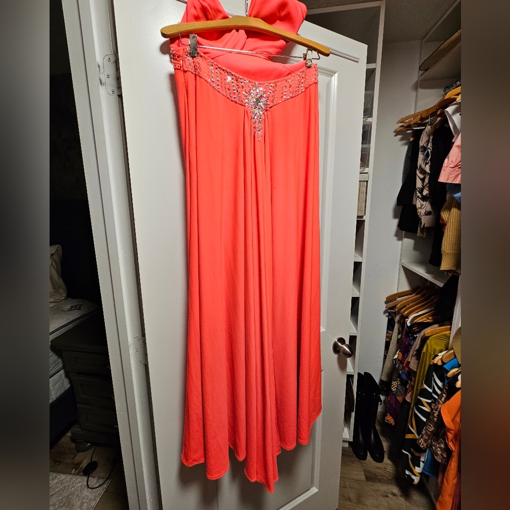 Stunning hot pink prom bridesmaid dress from Cachet - Picture 7 of 10